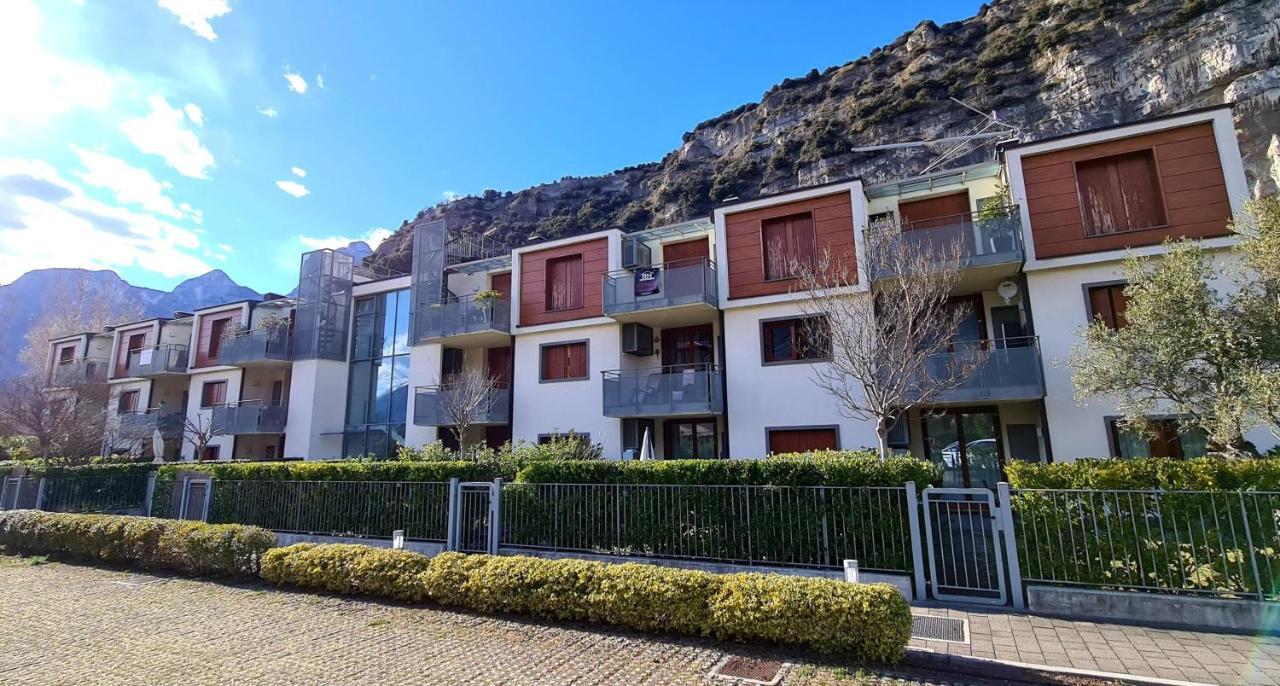 Garda Lake Aloha Apartments Torbole Sul Garda Exterior photo