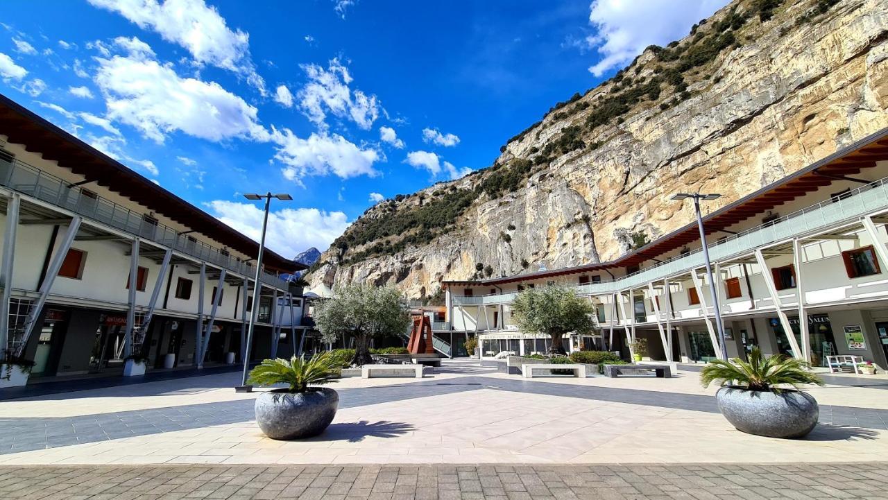 Garda Lake Aloha Apartments Torbole Sul Garda Exterior photo